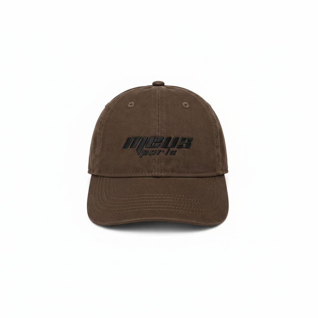 Casquette marron coton avec logo brode meus paris 