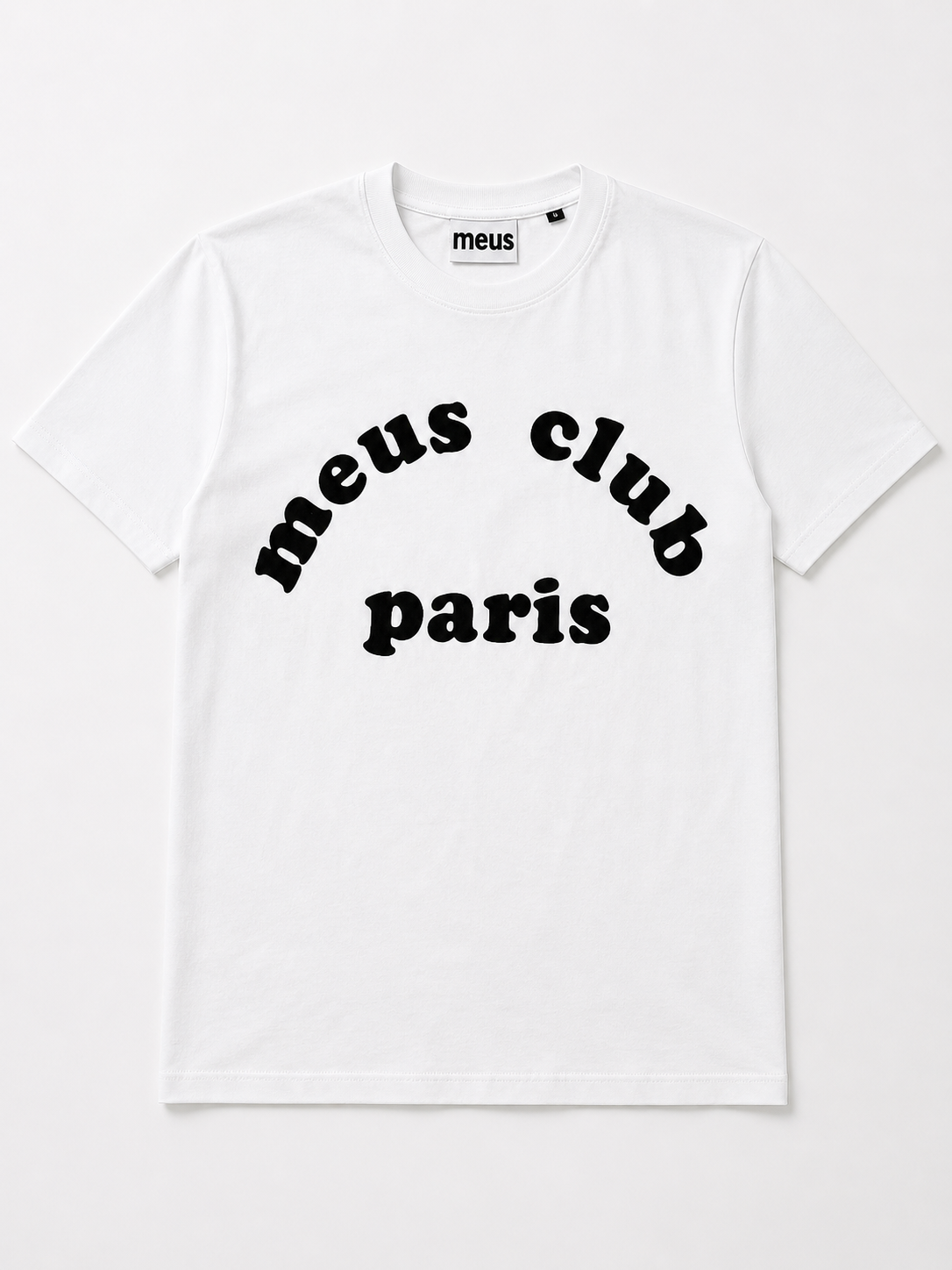 t shirt blanc homme avec logo meus paris club vue de face 